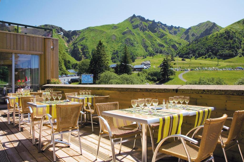 Hotel Du Puy Ferrand , Restaurant La Table De L'Ours Mont-Dore Kültér fotó