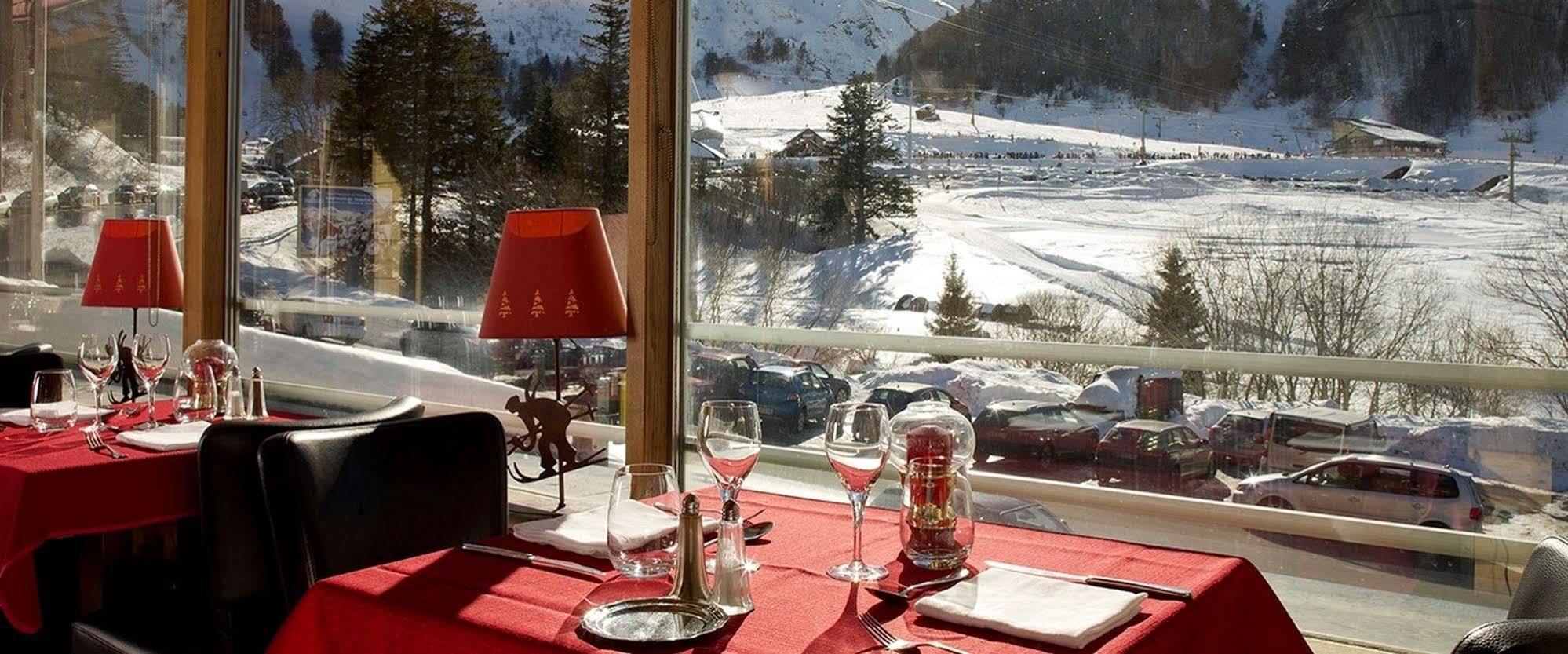 Hotel Du Puy Ferrand , Restaurant La Table De L'Ours Mont-Dore Kültér fotó